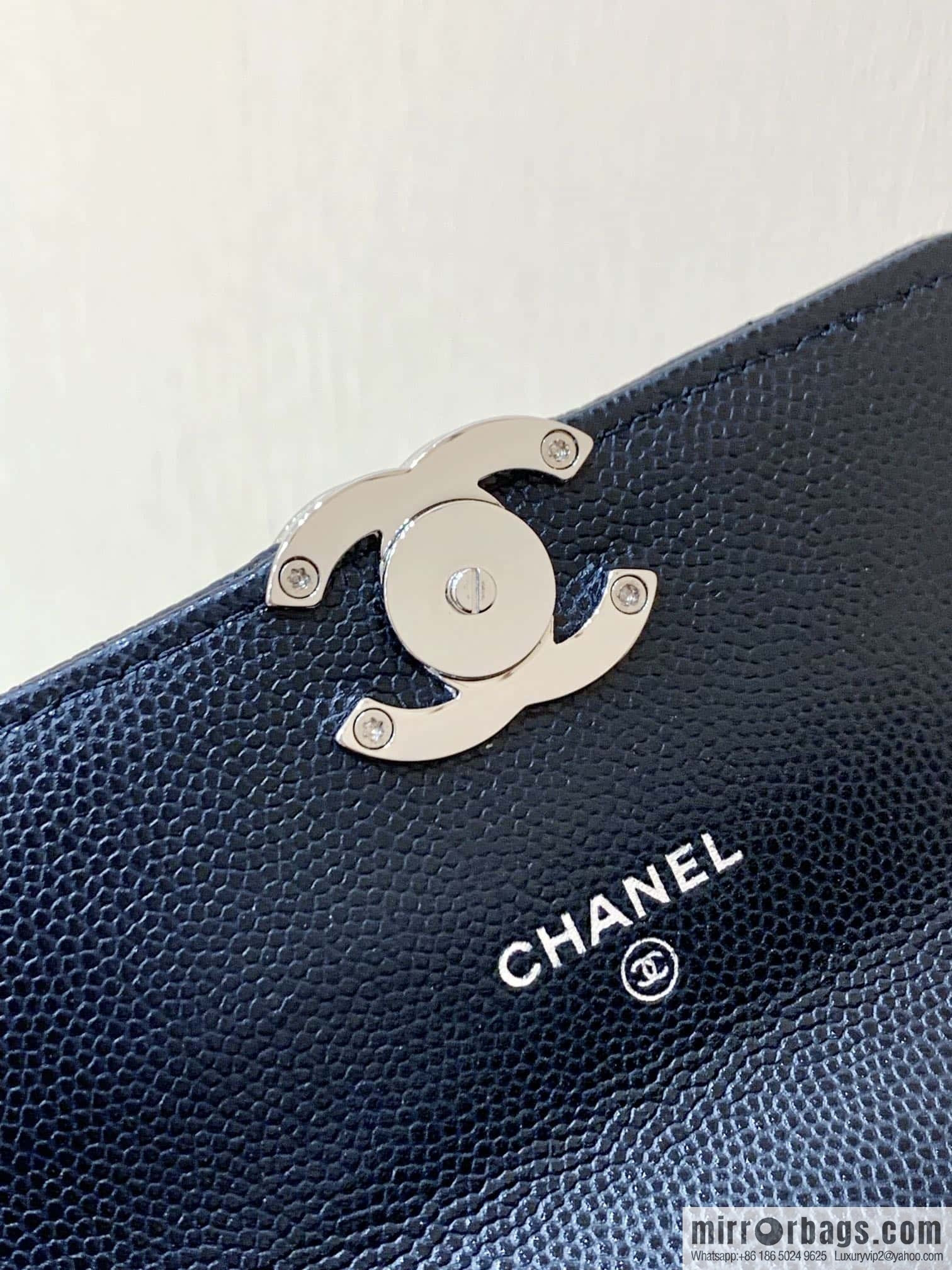 CHANEL 2022cc spring/summer collection, enamel handle small satchel AP2758 black