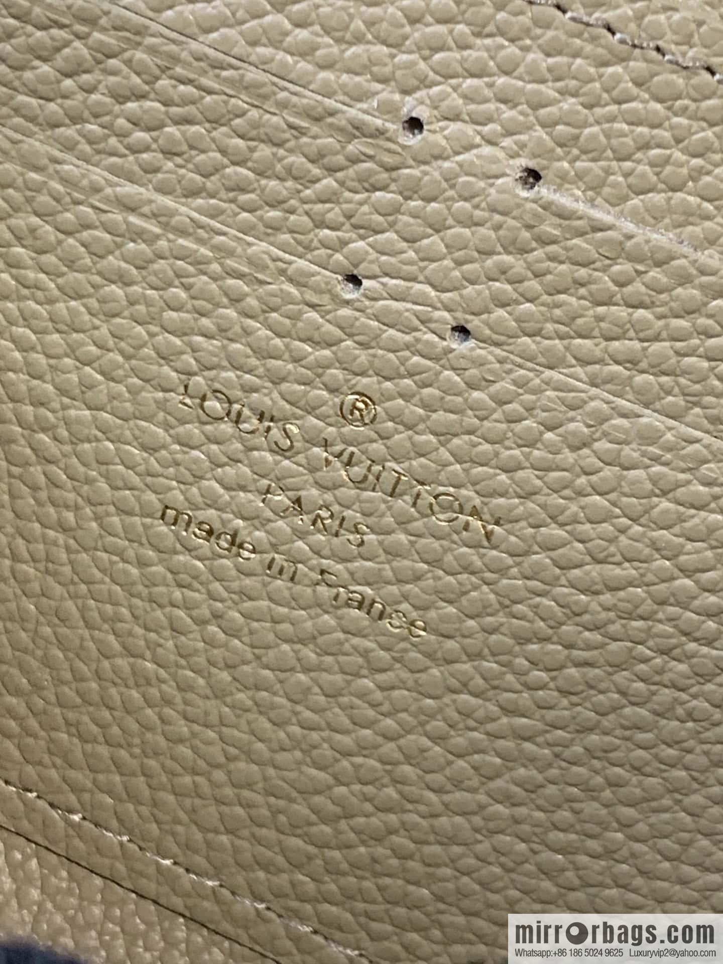 LV M82478 Clémence Wallet