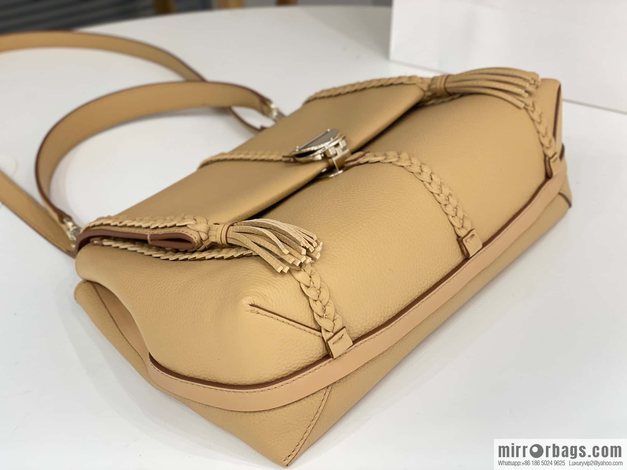 Chloe Penelope Gold Coin Bag, Large Dropped Leather, Apricot 35cm