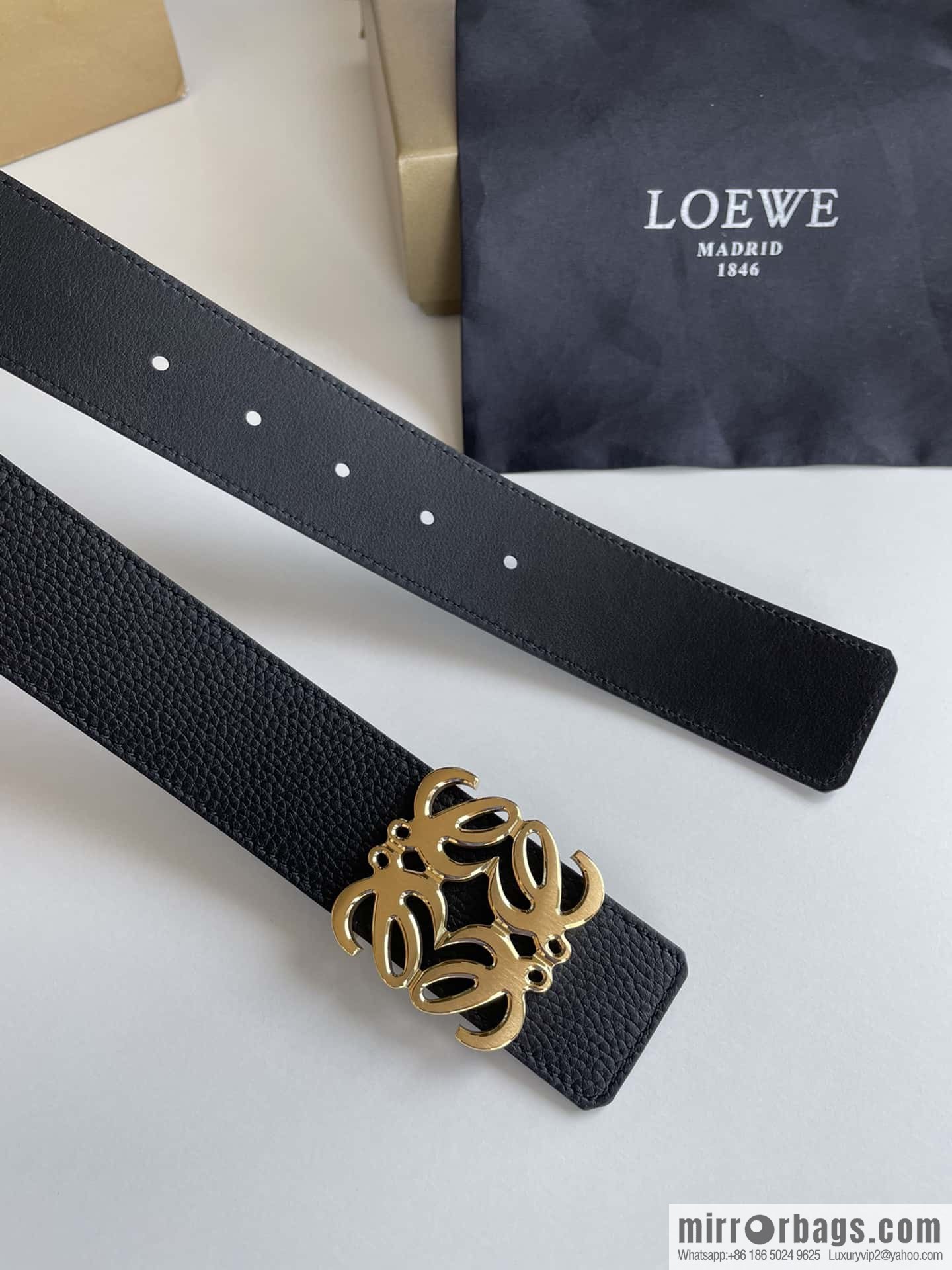 LOEVE Luo Yiwei stainless steel logo pattern metal buckle with the first layer of cowhide double-sided belt 40mm