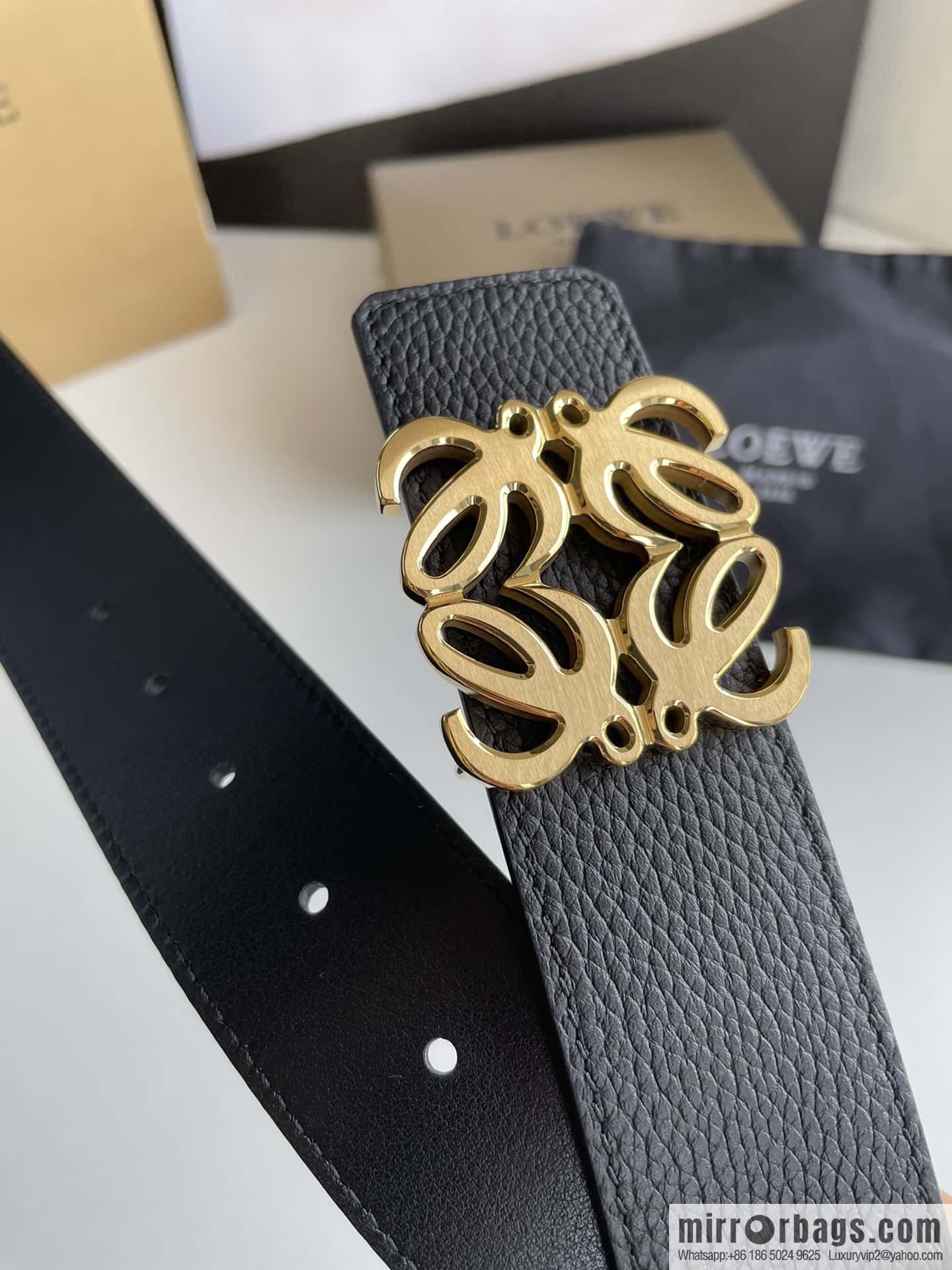 LOEVE Luo Yiwei stainless steel logo pattern metal buckle with the first layer of cowhide double-sided belt 40mm