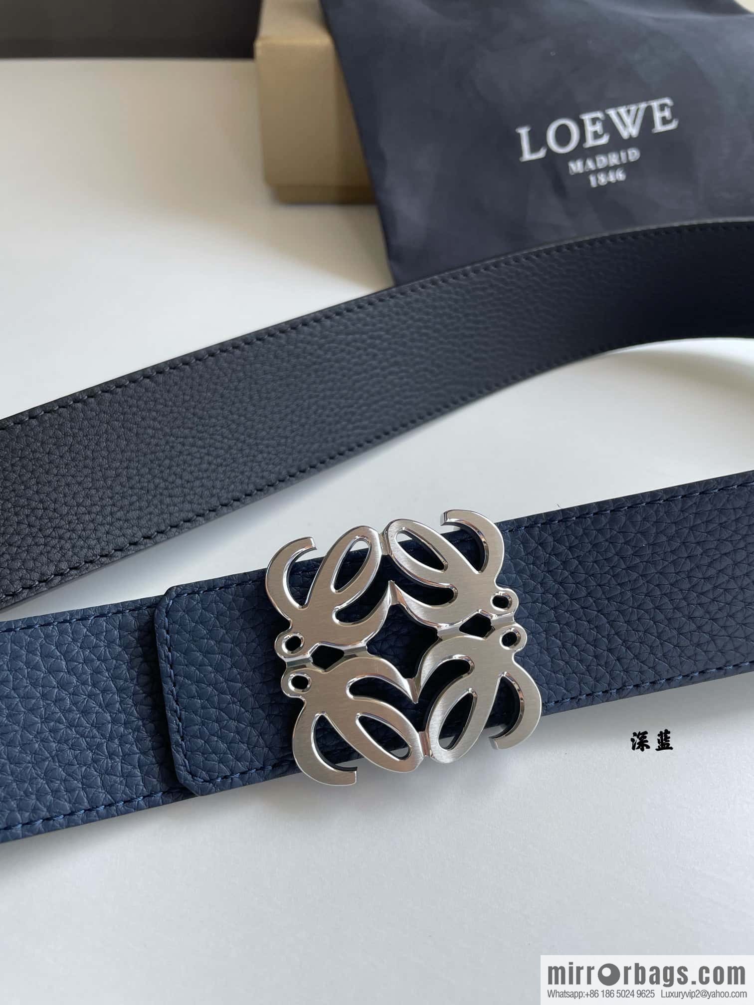 LOEVE Luo Yiwei stainless steel logo pattern metal buckle with the first layer of cowhide double-sided belt 40mm