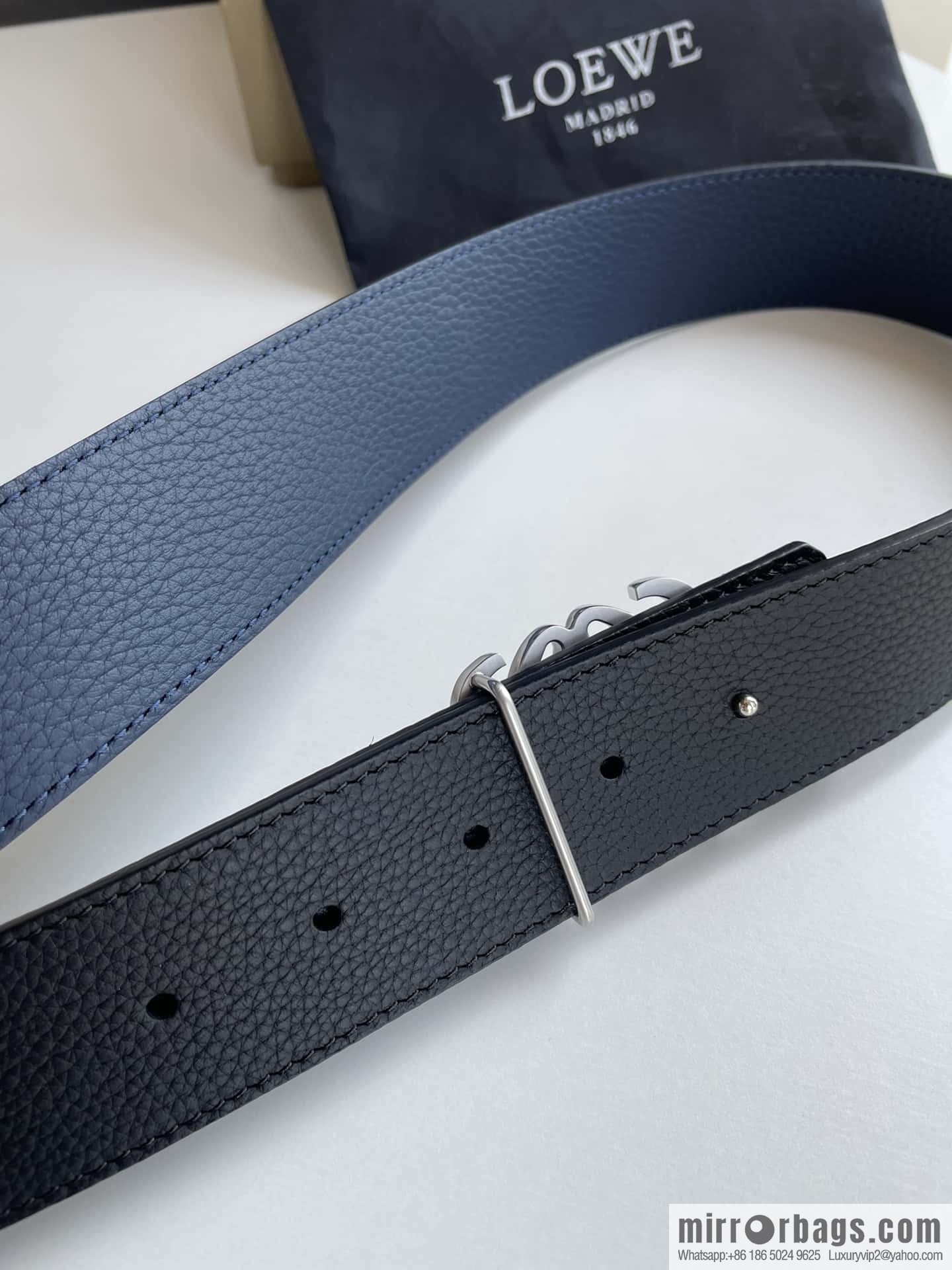 LOEVE Luo Yiwei stainless steel logo pattern metal buckle with the first layer of cowhide double-sided belt 40mm