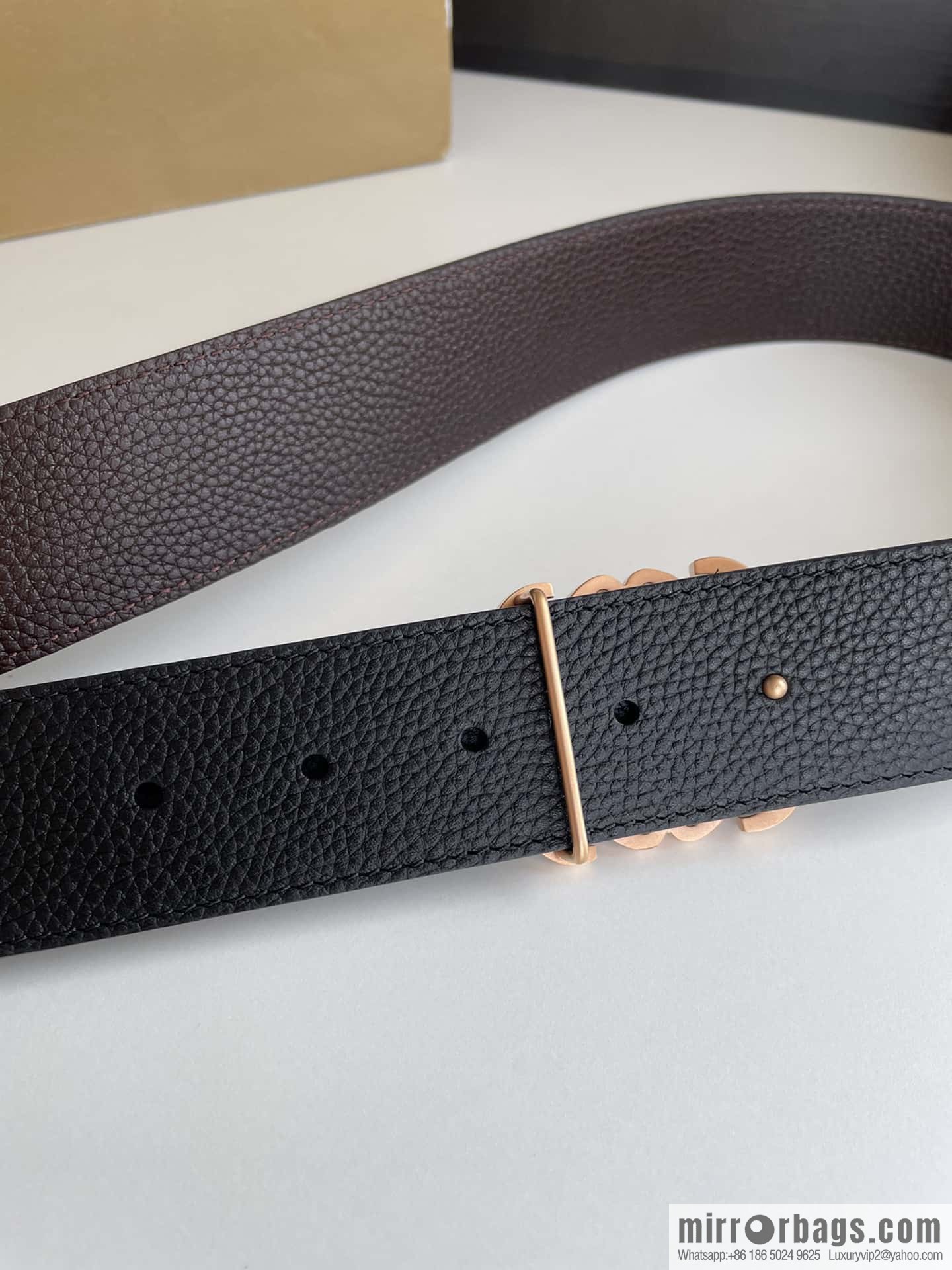 LOEVE Luo Yiwei stainless steel logo pattern metal buckle with the first layer of cowhide double-sided belt 40mm