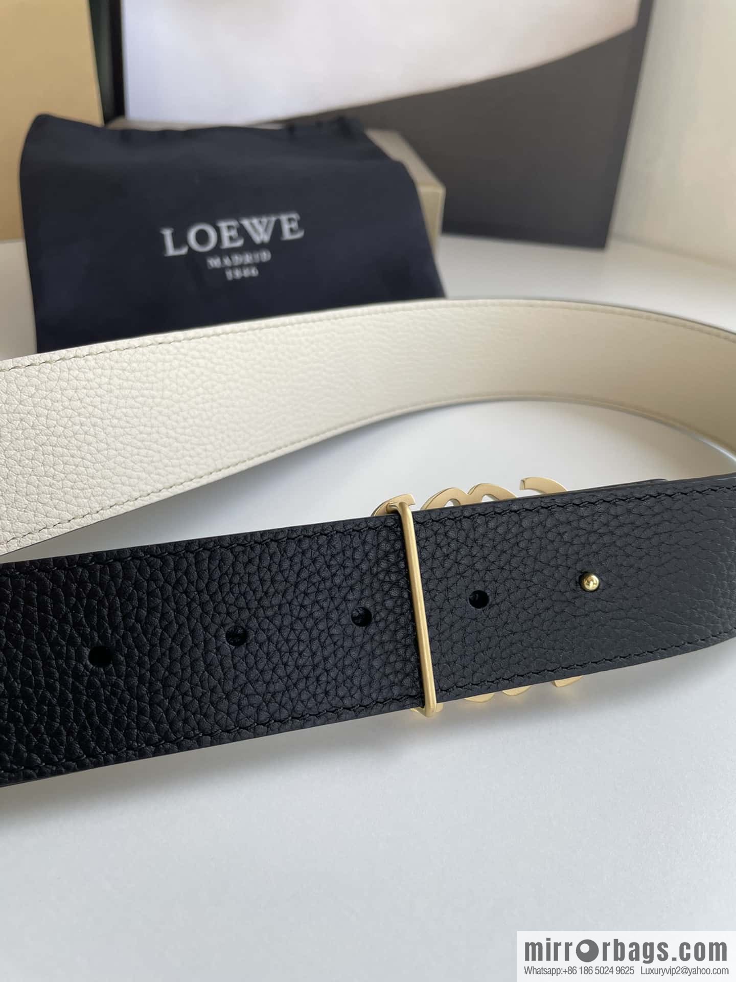 LOEVE Luo Yiwei stainless steel logo pattern metal buckle with the first layer of cowhide double-sided belt 40mm