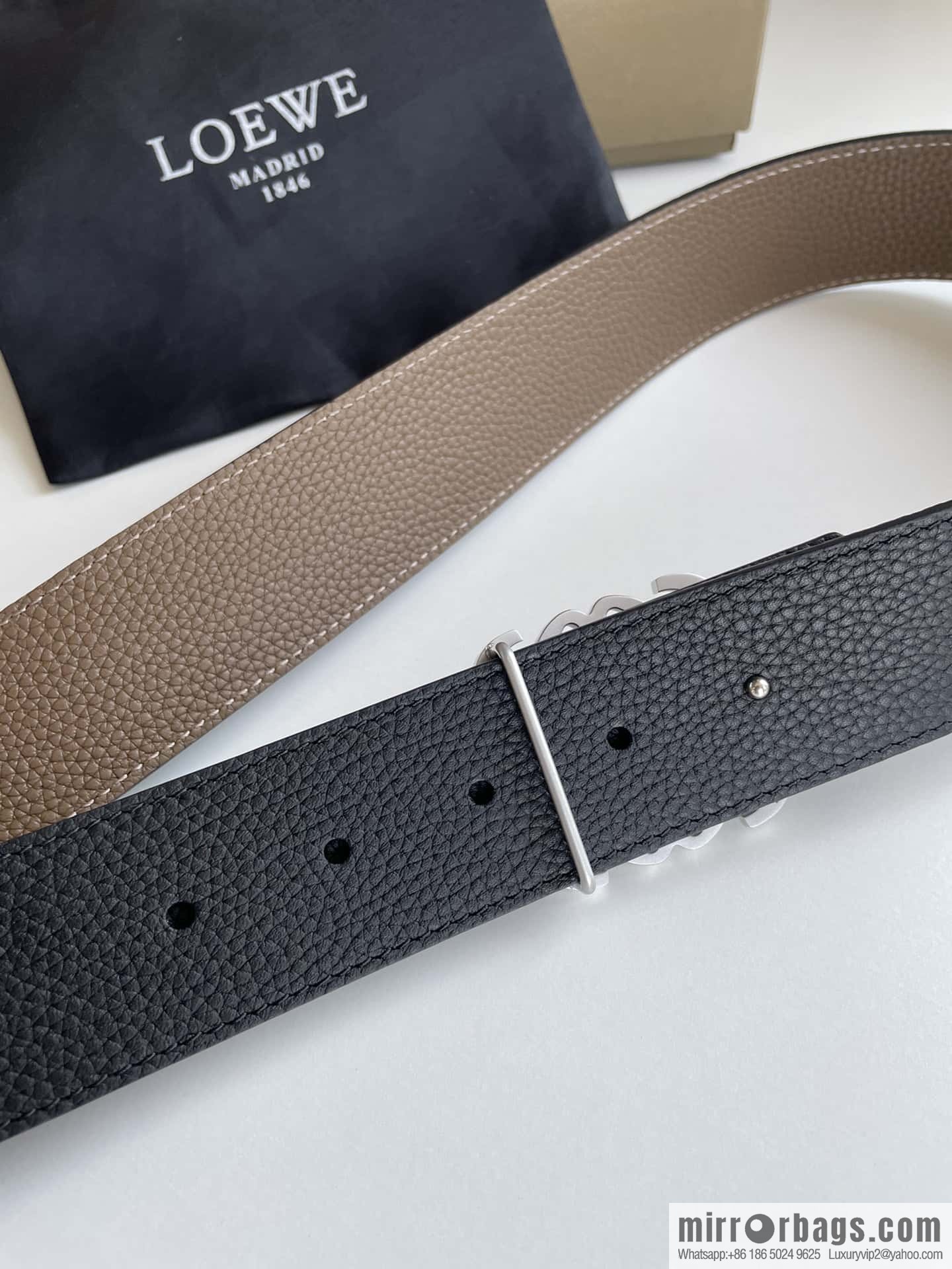 LOEVE Luo Yiwei stainless steel logo pattern metal buckle with the first layer of cowhide double-sided belt 40mm