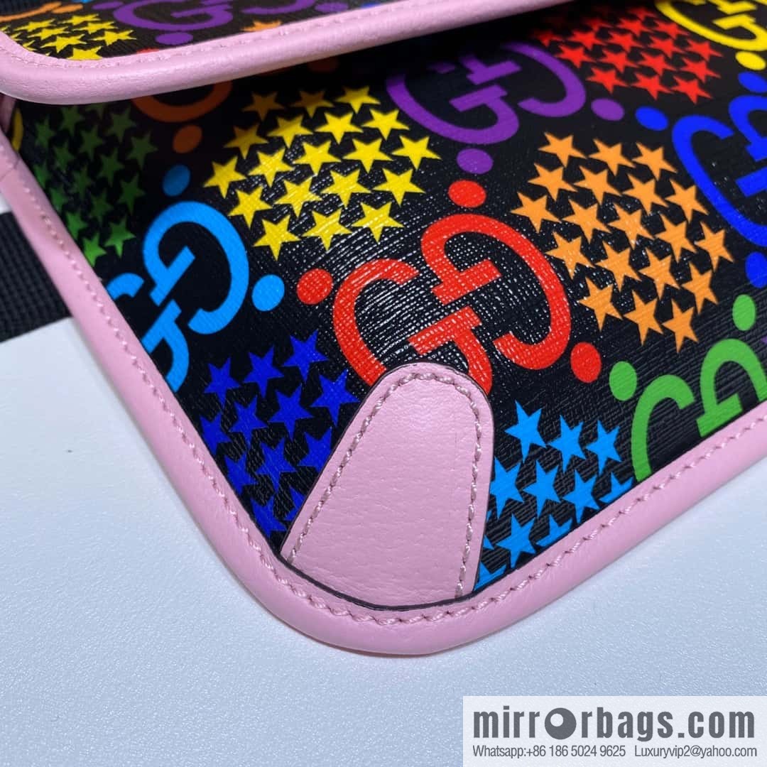 GUCCI Tipping Sugar Powder Fanny Pack 598113