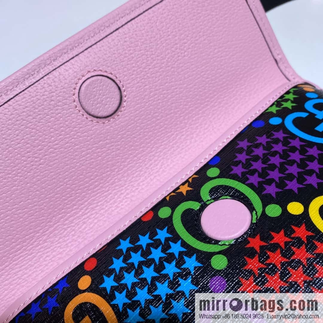 GUCCI Tipping Sugar Powder Fanny Pack 598113