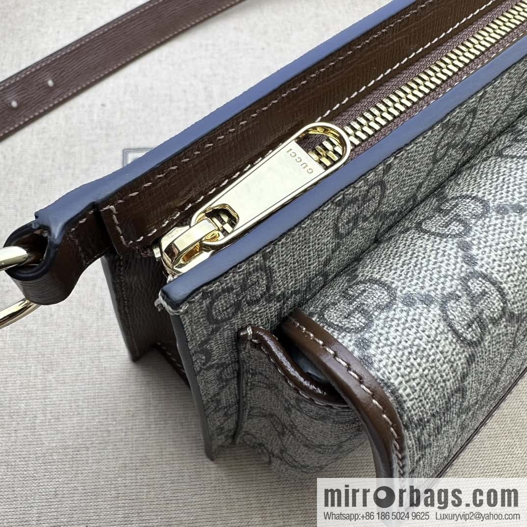 GUCCI interlocking double G logo GG fanny pack 746300 brown