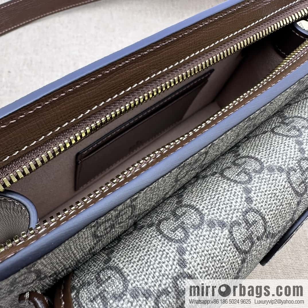 GUCCI interlocking double G logo GG fanny pack 746300 brown