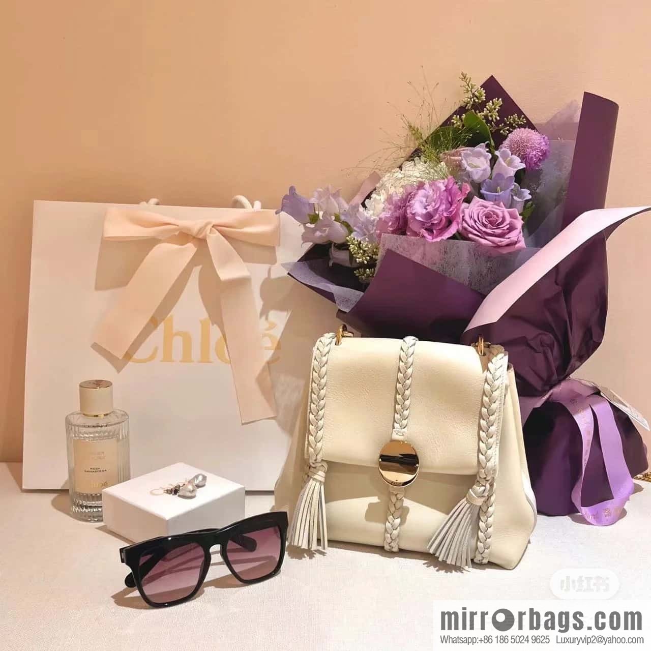 Chloe Penelope Gold Coin Bag, Medium Dropped Leather, White 25CM