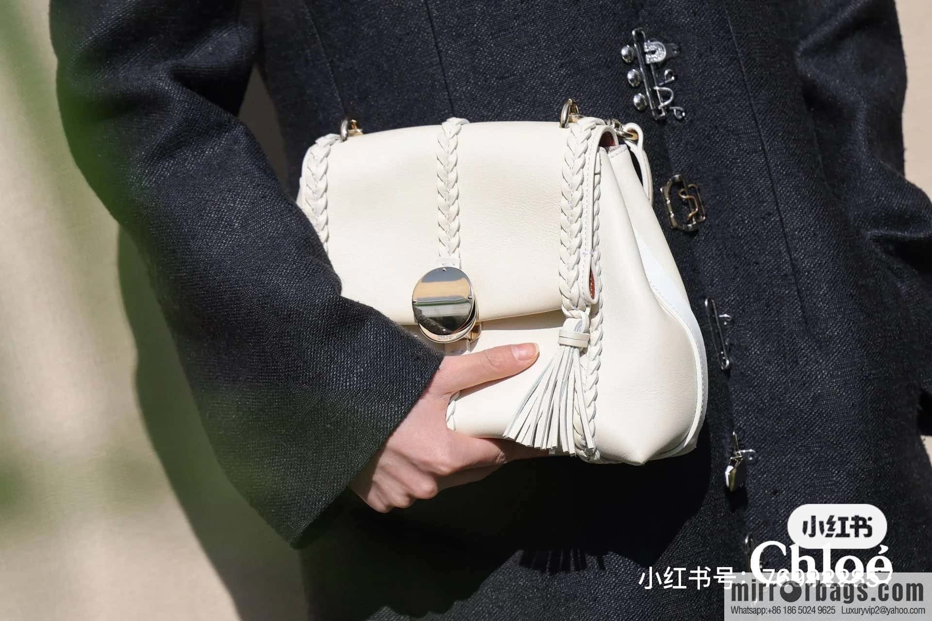 Chloe Penelope Gold Coin Bag, Medium Dropped Leather, White 25CM