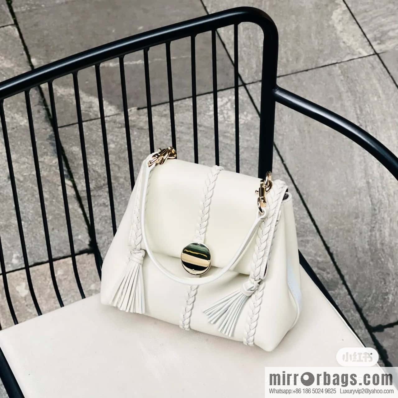 Chloe Penelope Gold Coin Bag, Medium Dropped Leather, White 25CM
