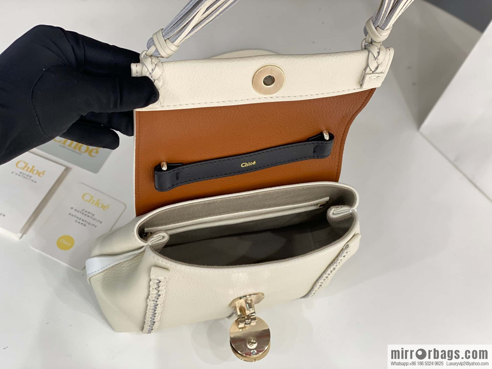 Chloe Penelope Gold Coin Bag, Medium Dropped Leather, White 25CM