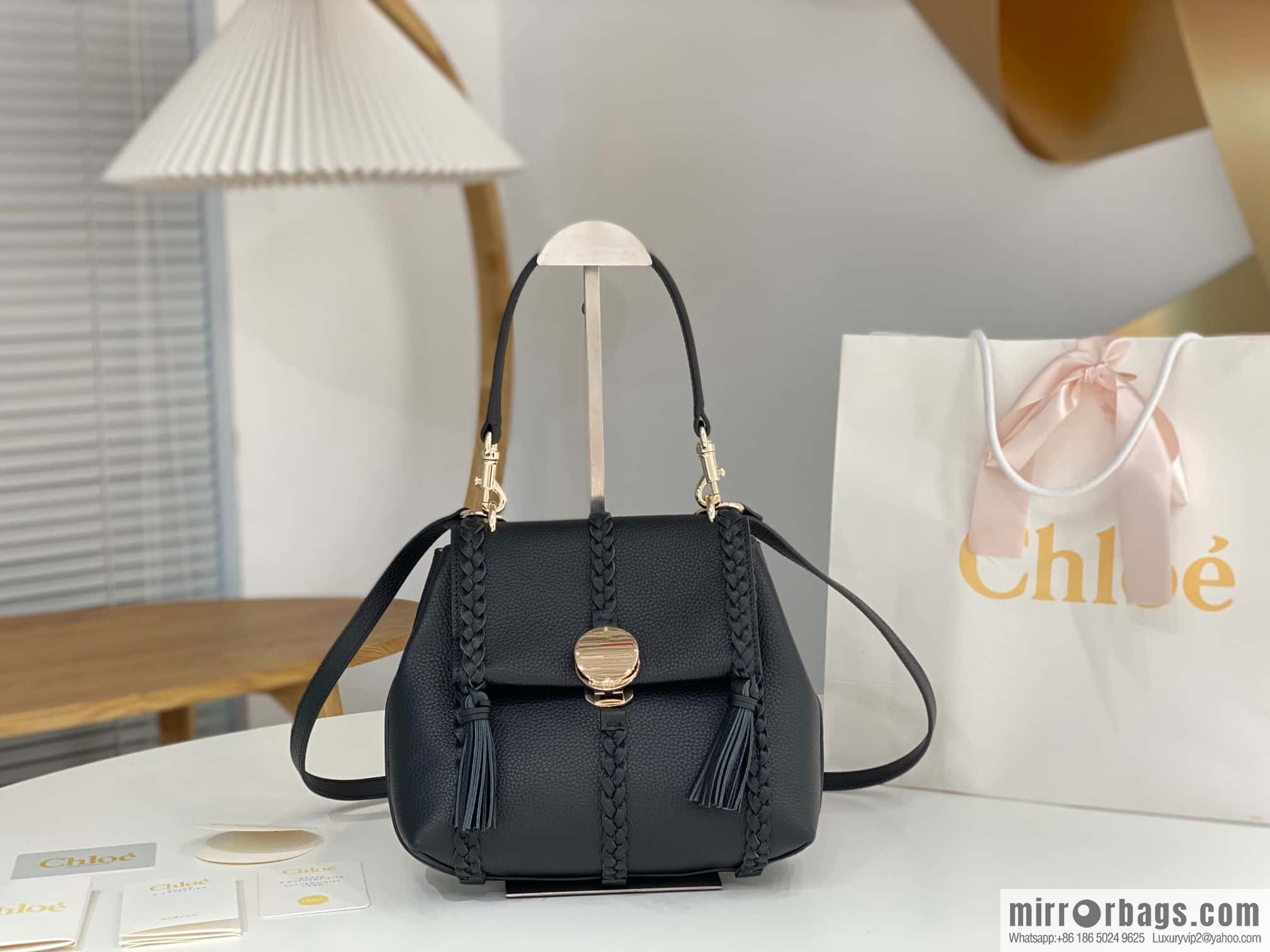 Chloe Penelope Gold Coin Bag, Medium Dropped Leather Black 25CM