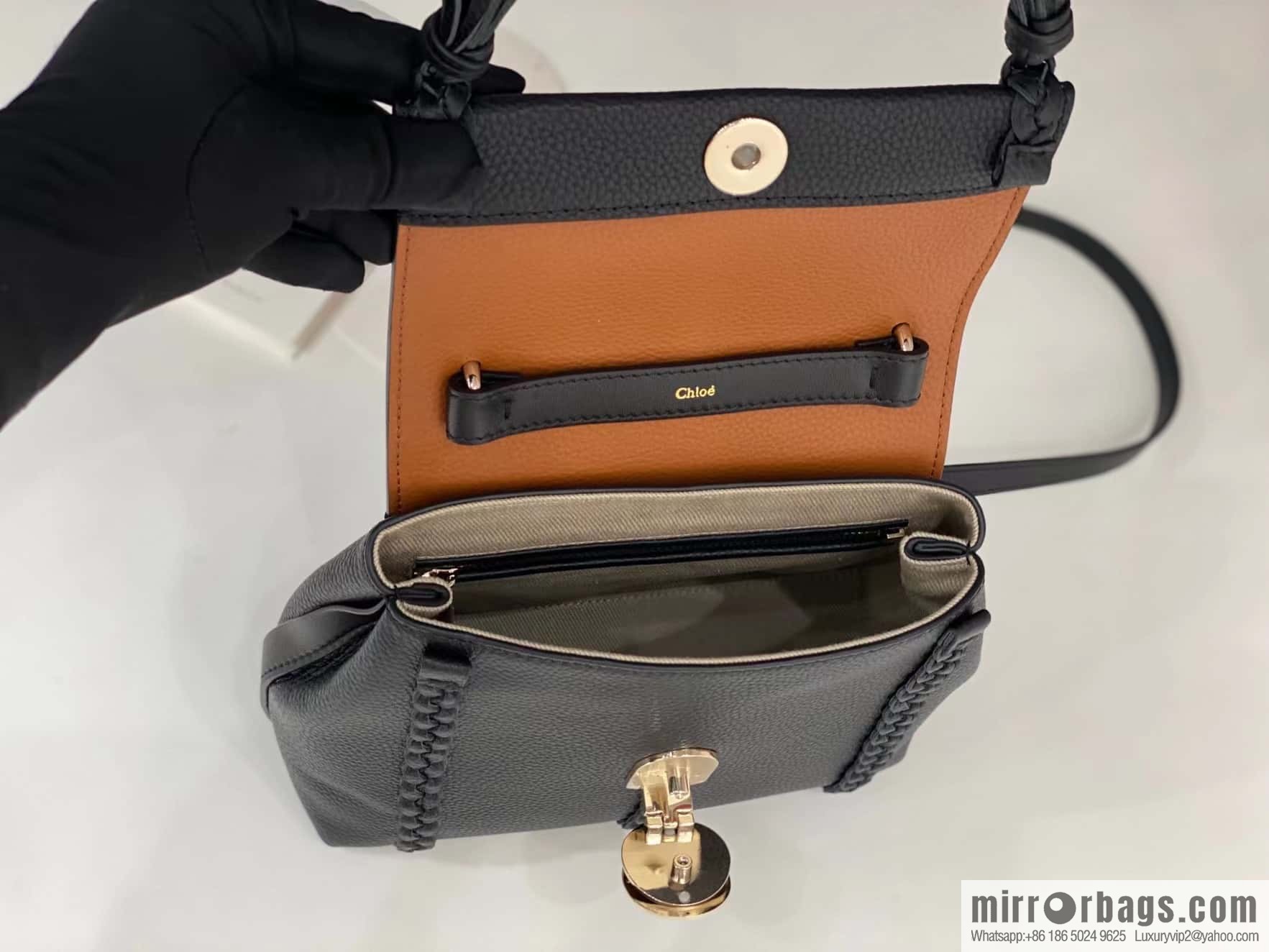 Chloe Penelope Gold Coin Bag, Medium Dropped Leather Black 25CM