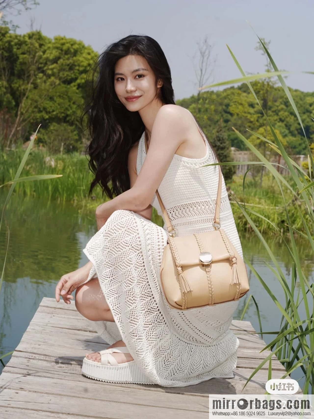 Chloe Penelope Gold Coin Bag, Medium Dropped Leather, Apricot 25CM