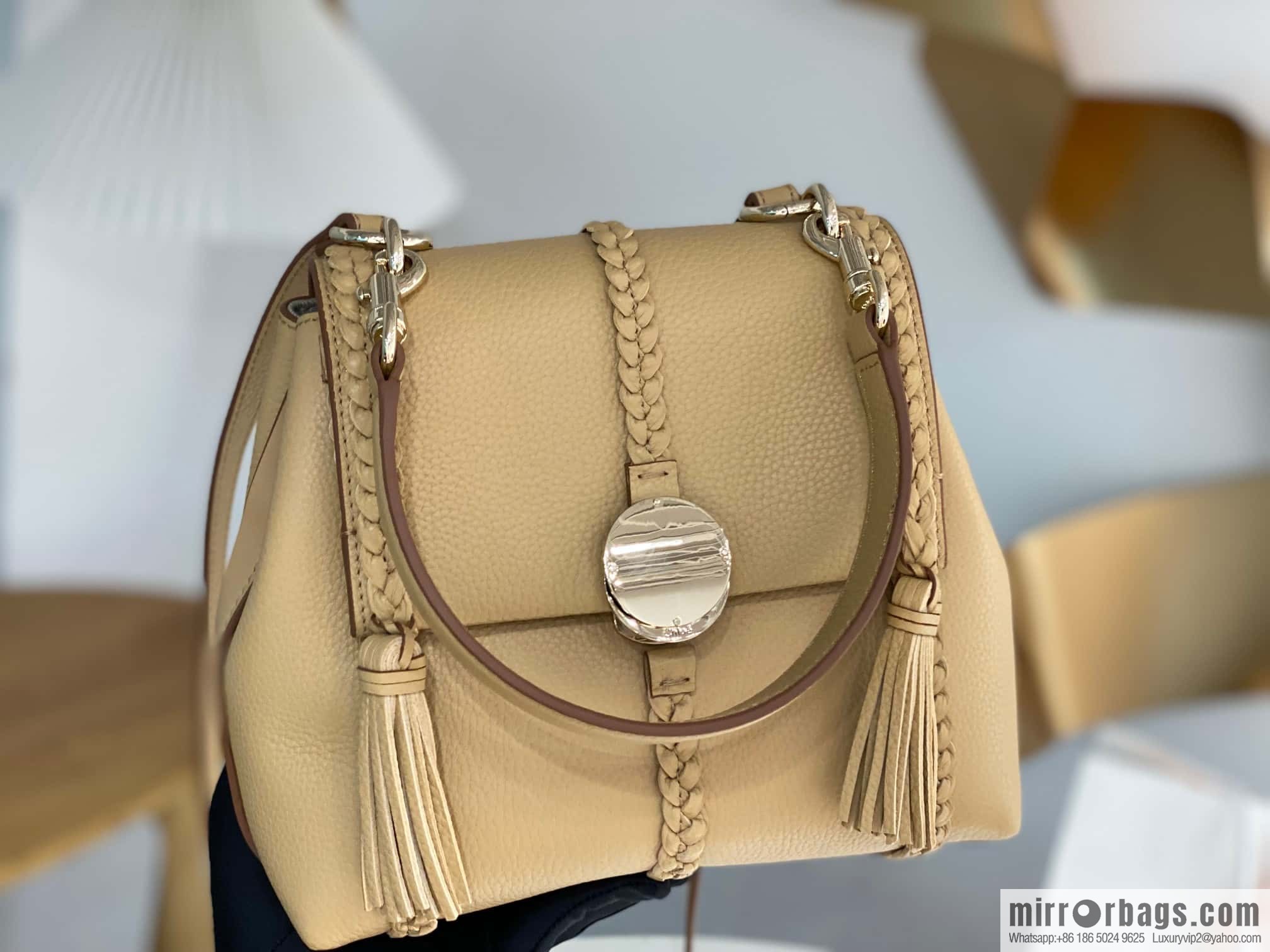 Chloe Penelope Gold Coin Bag, Medium Dropped Leather, Apricot 25CM