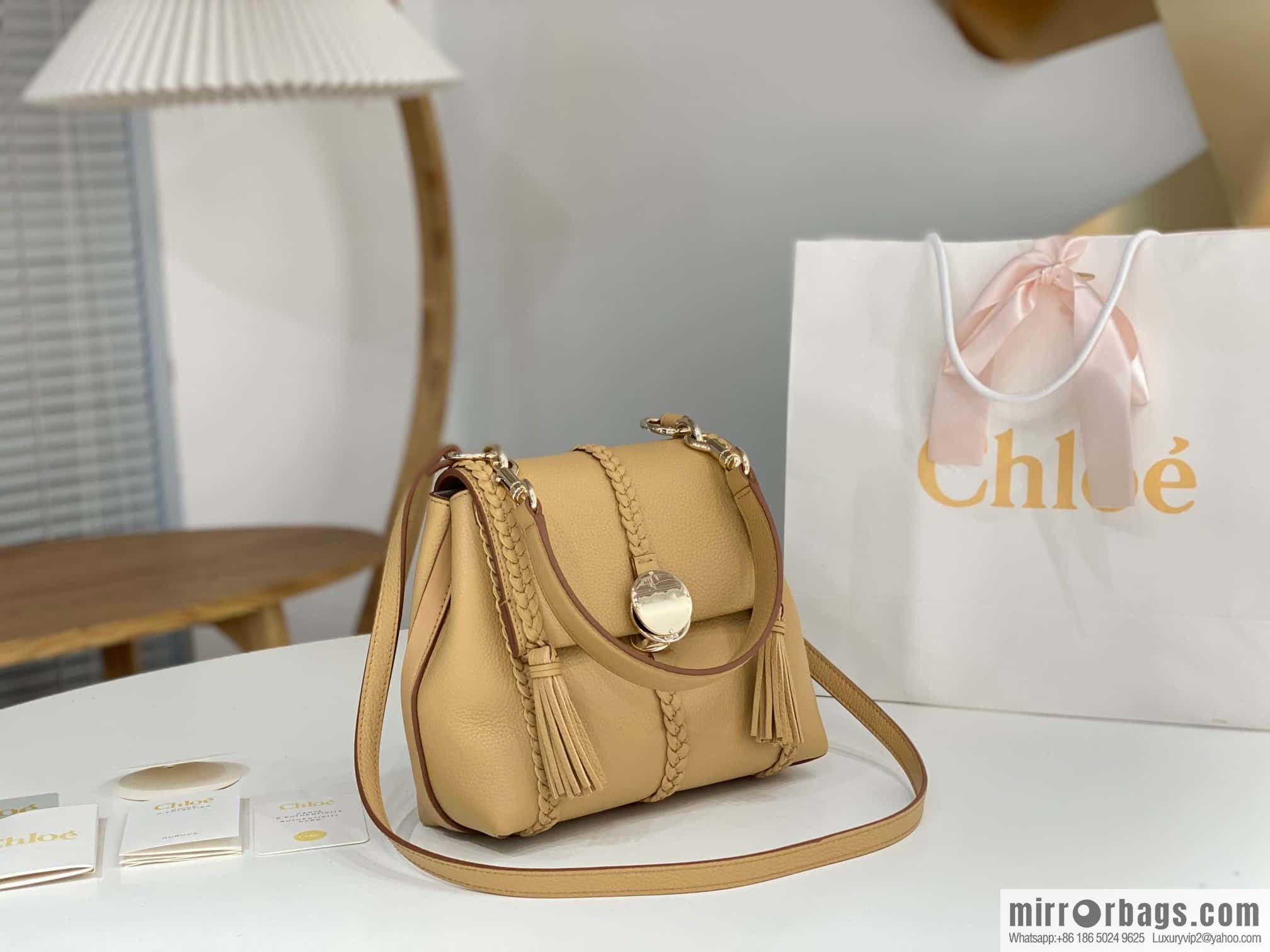 Chloe Penelope Gold Coin Bag, Medium Dropped Leather, Apricot 25CM