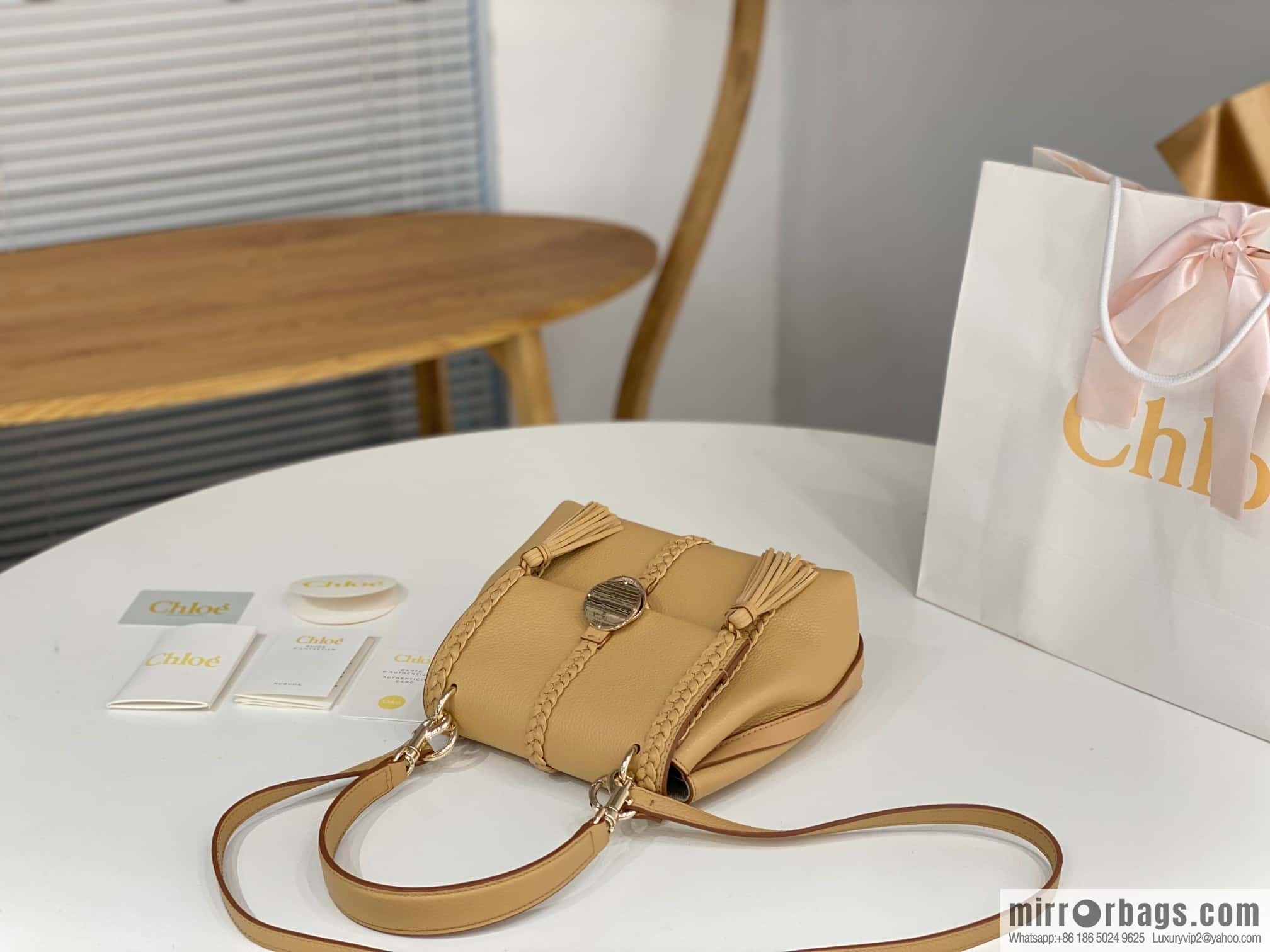 Chloe Penelope Gold Coin Bag, Medium Dropped Leather, Apricot 25CM