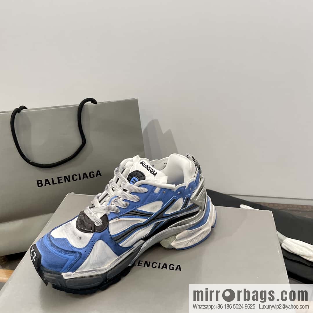 Balenciaga Balenciaga 𝐑𝐮𝐧𝐧𝐞𝐫|𝟐𝟎𝟐𝟑 Seventh Generation. Vintage Old Daddy Sneakers