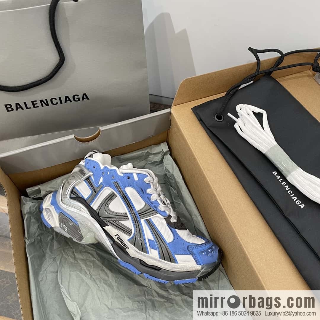 Balenciaga Balenciaga 𝐑𝐮𝐧𝐧𝐞𝐫|𝟐𝟎𝟐𝟑 Seventh Generation. Vintage Old Daddy Sneakers