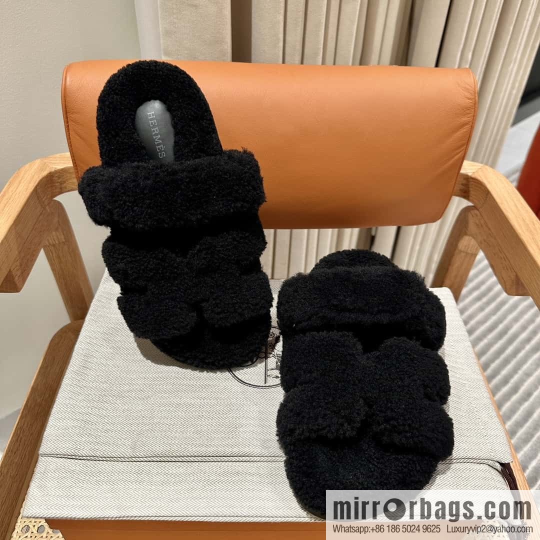 Hermès plush second uncle shoes Chypre sandals