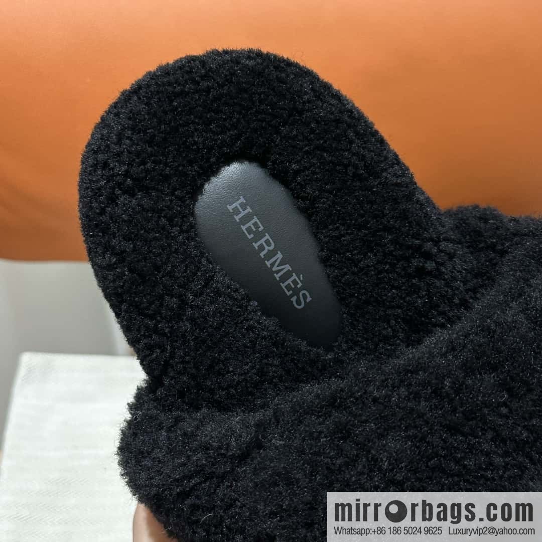Hermès plush second uncle shoes Chypre sandals
