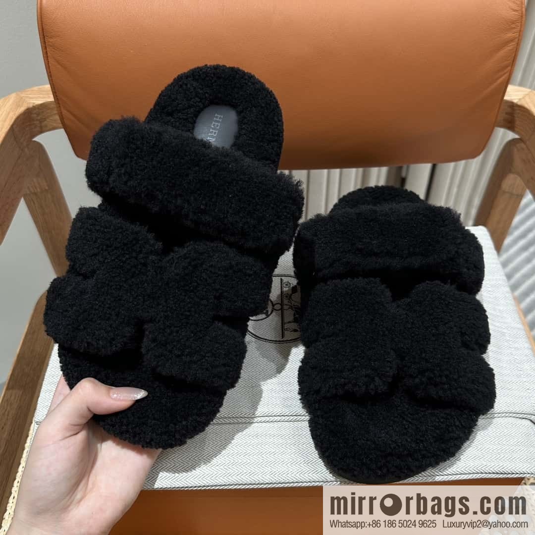 Hermès plush second uncle shoes Chypre sandals