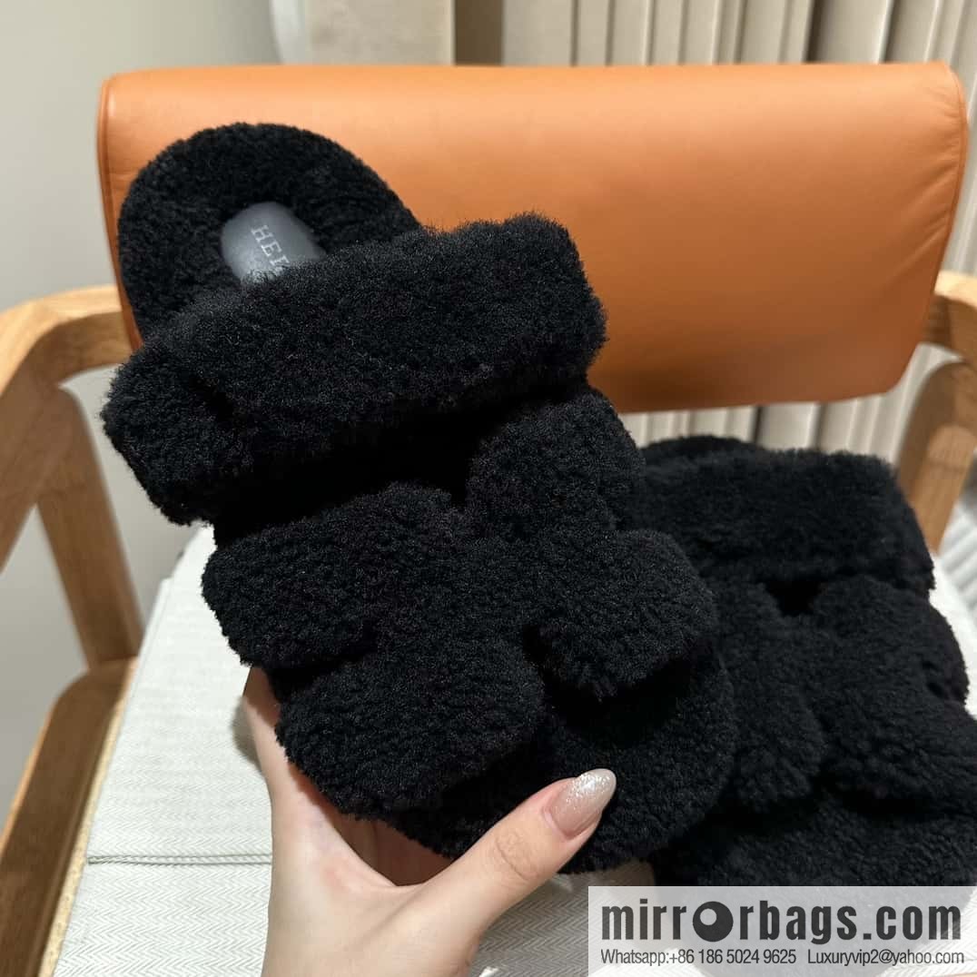 Hermès plush second uncle shoes Chypre sandals