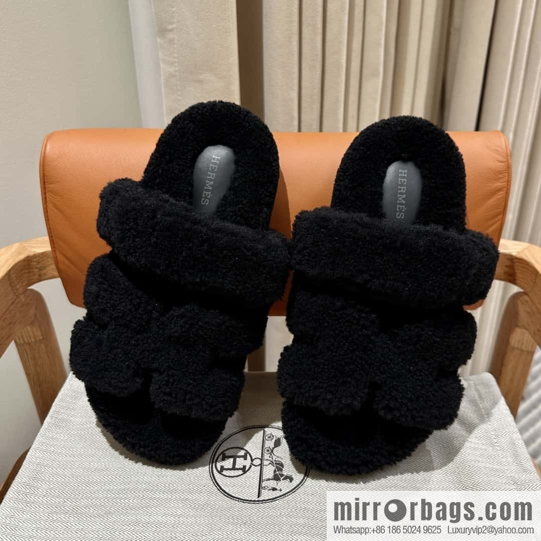 Hermès plush second uncle shoes Chypre sandals