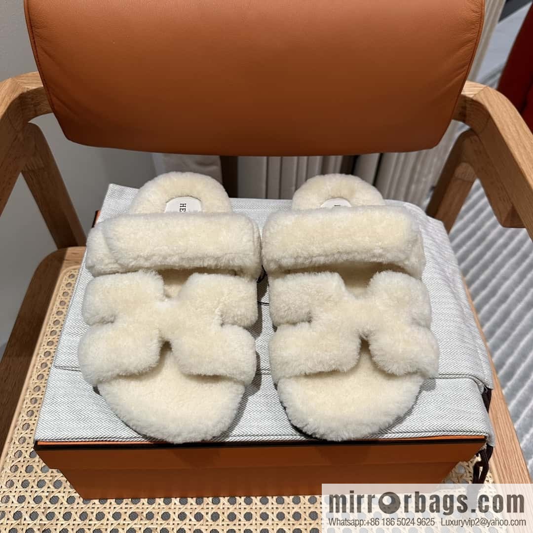 Hermès plush second uncle shoes Chypre sandals