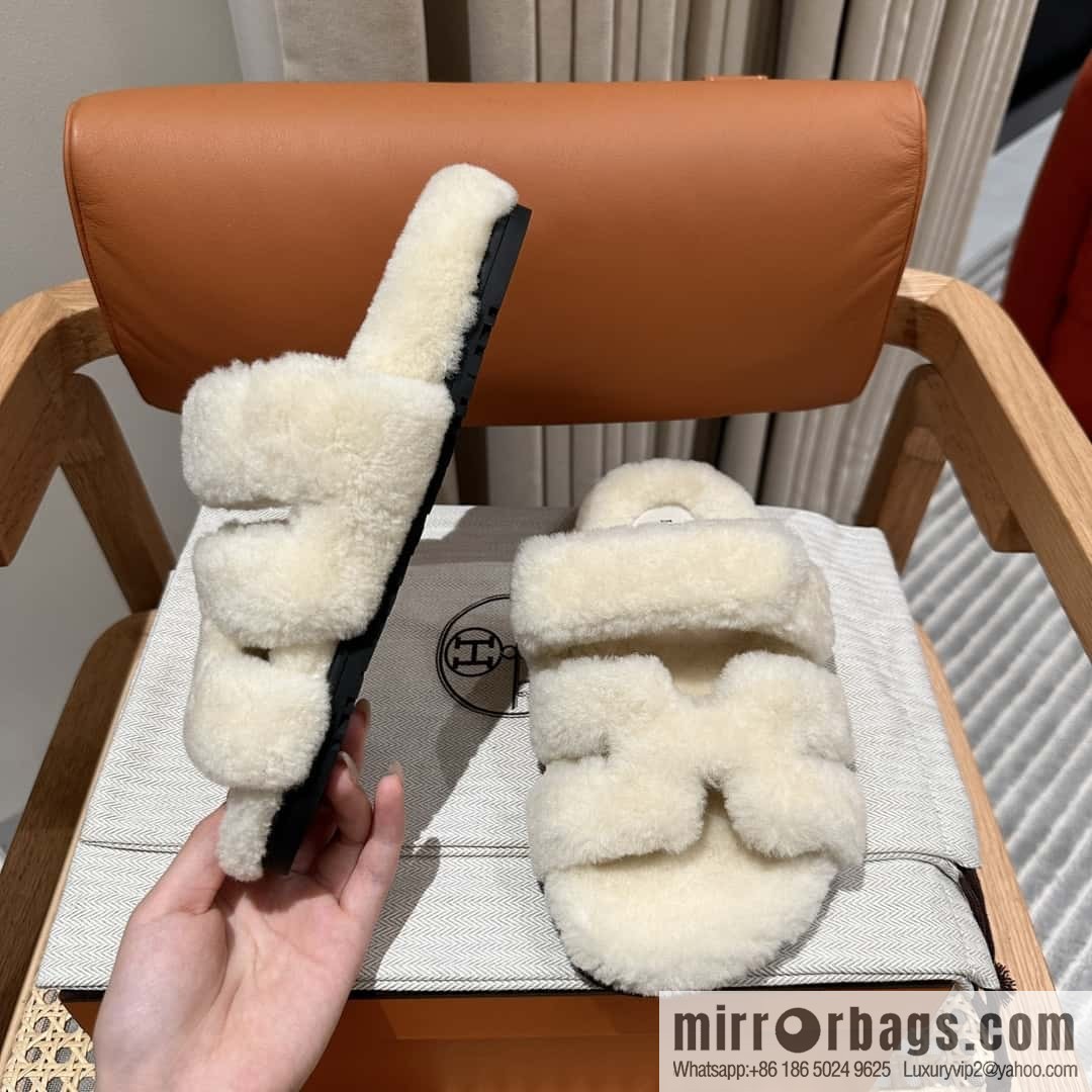 Hermès plush second uncle shoes Chypre sandals