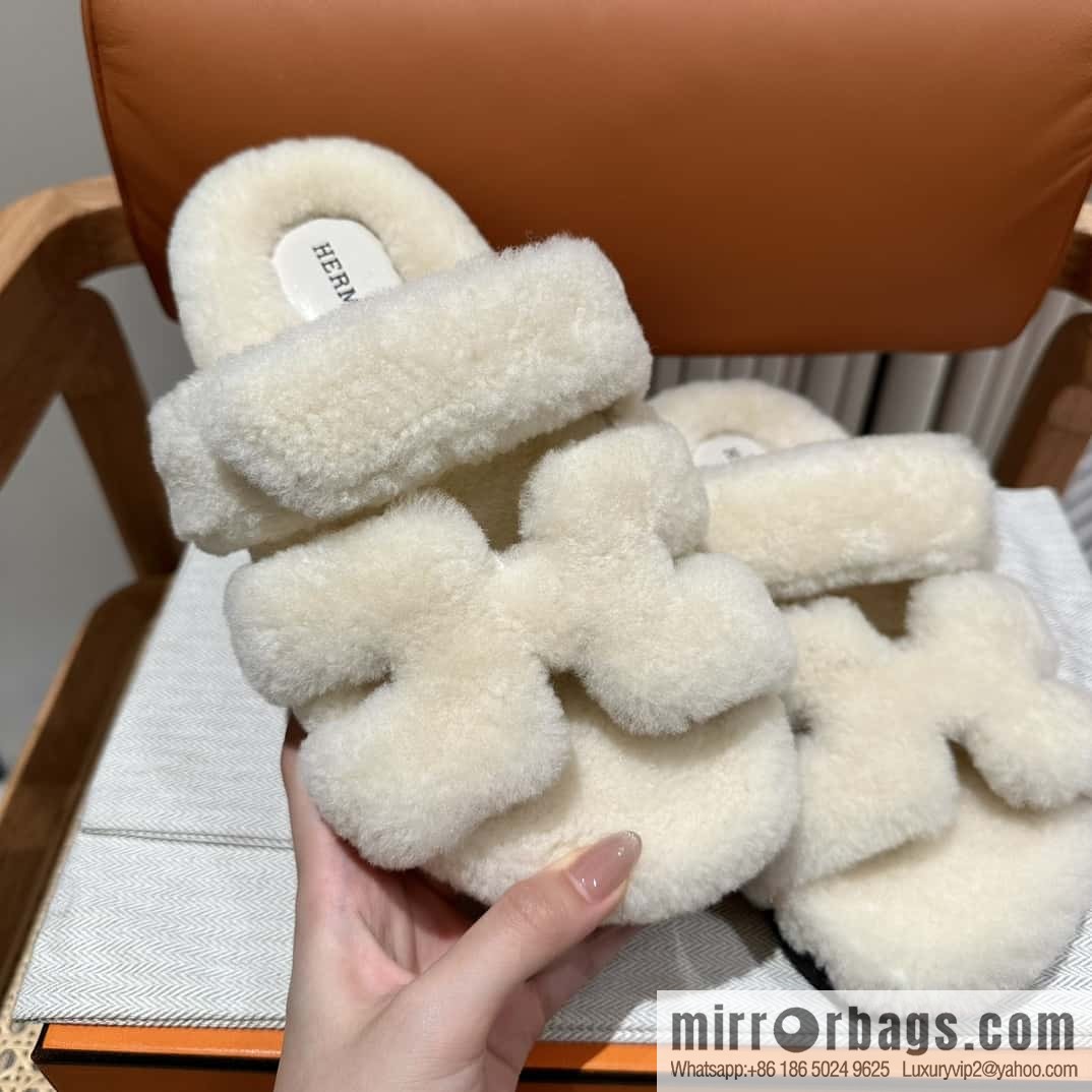 Hermès plush second uncle shoes Chypre sandals