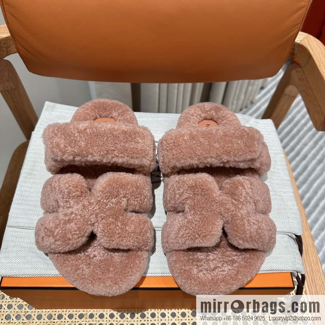 Hermès plush second uncle shoes Chypre sandals