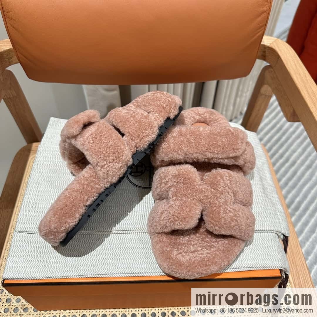 Hermès plush second uncle shoes Chypre sandals