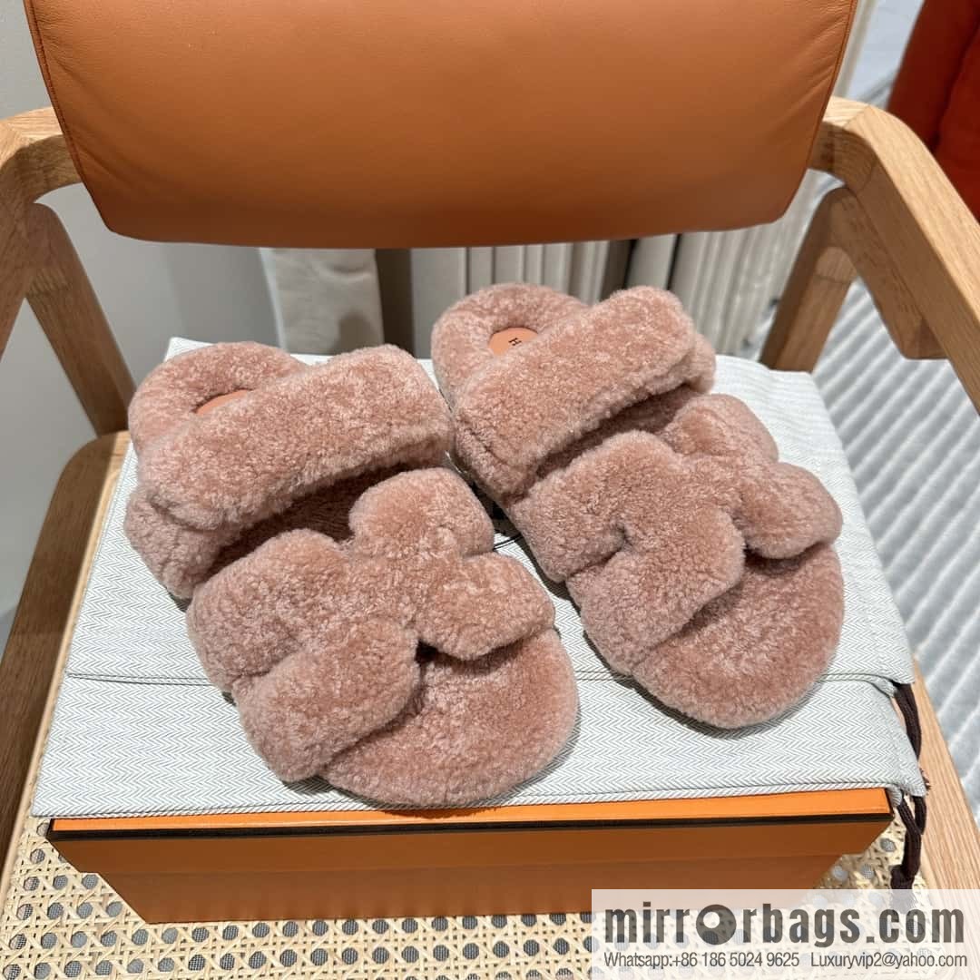 Hermès plush second uncle shoes Chypre sandals