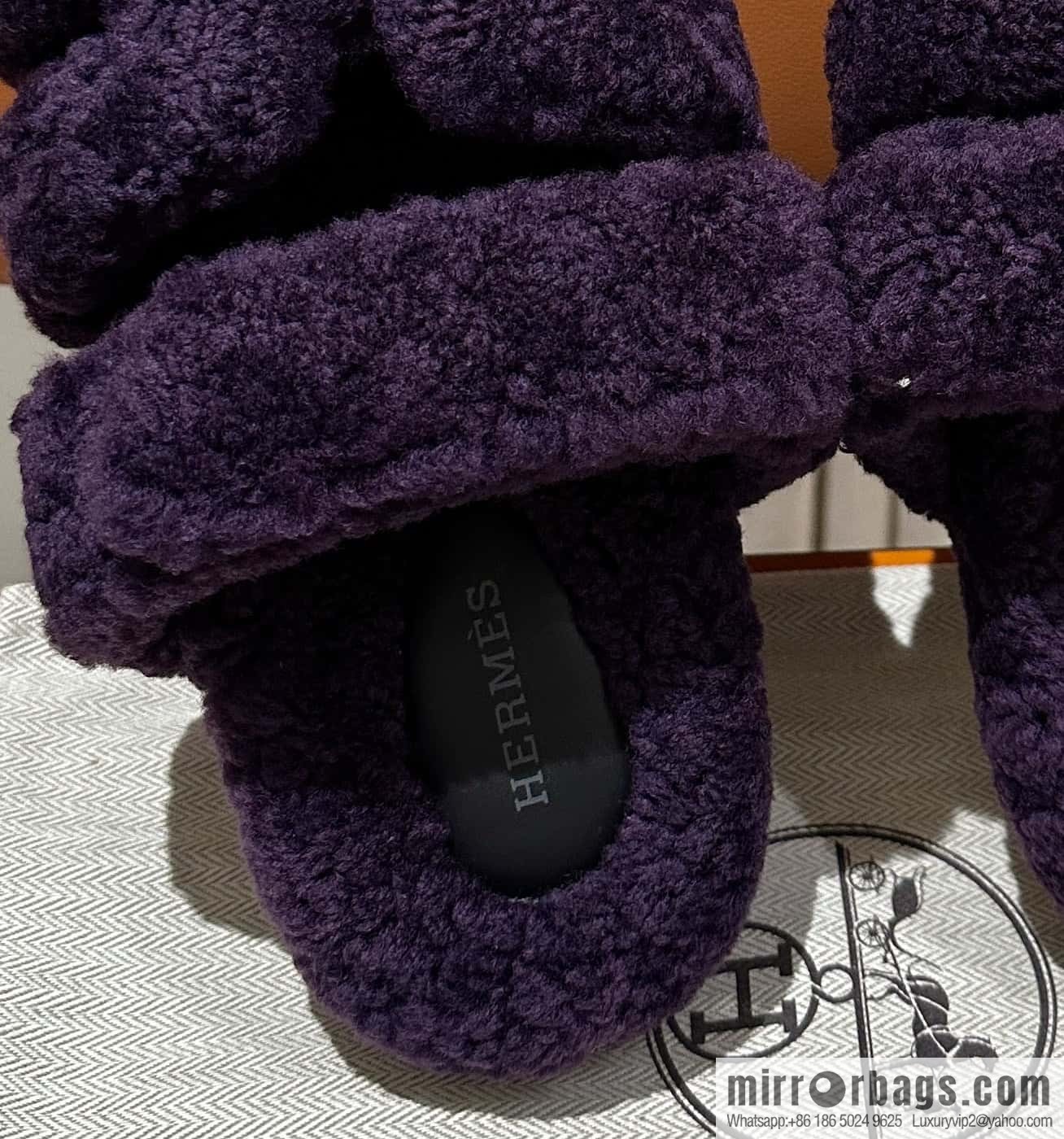 Hermès plush second uncle shoes Chypre sandals