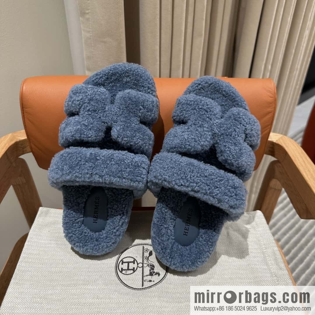 Hermès plush second uncle shoes Chypre sandals, premium blue