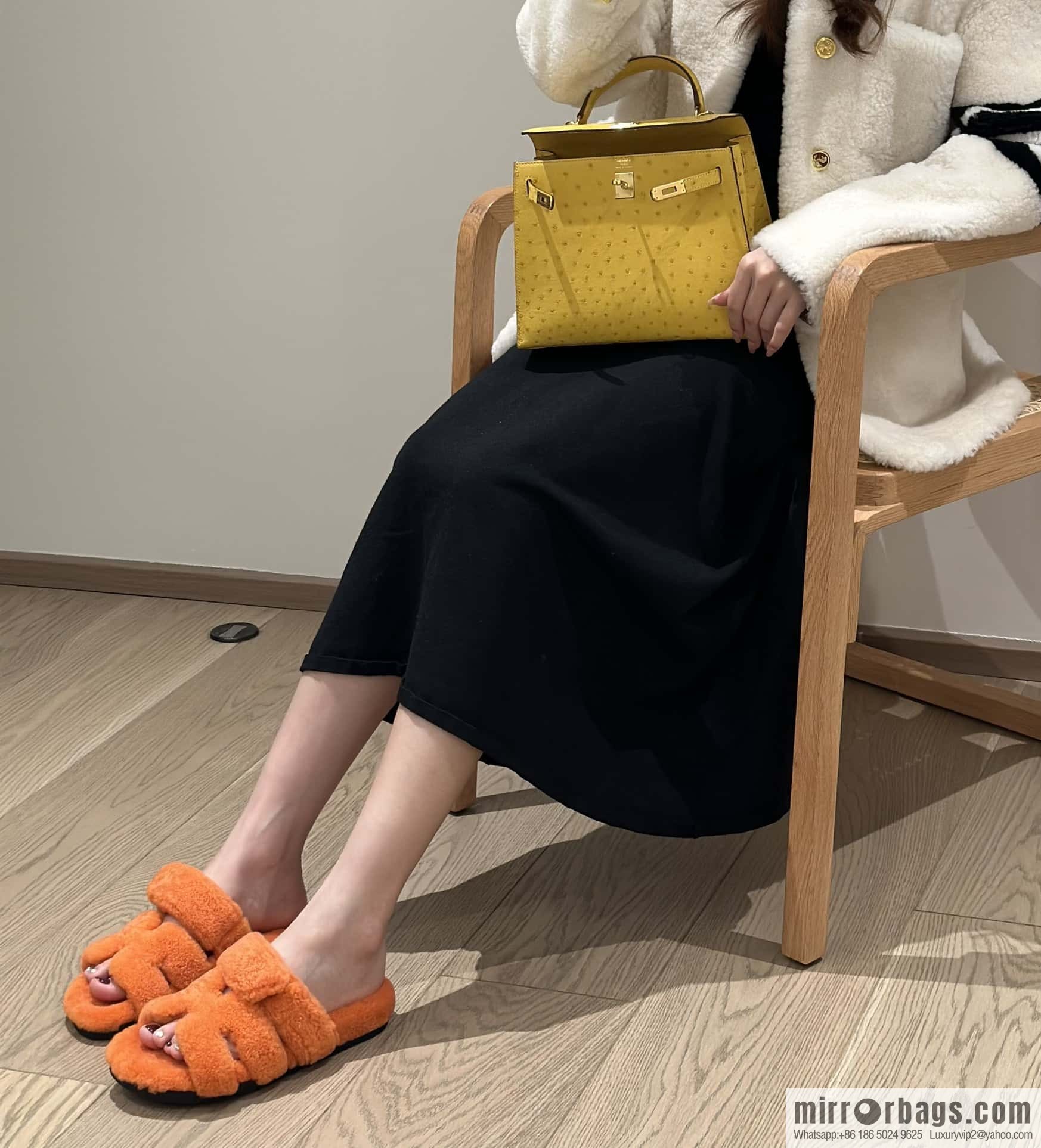 Hermès plush shoes Chypre sandals, orange