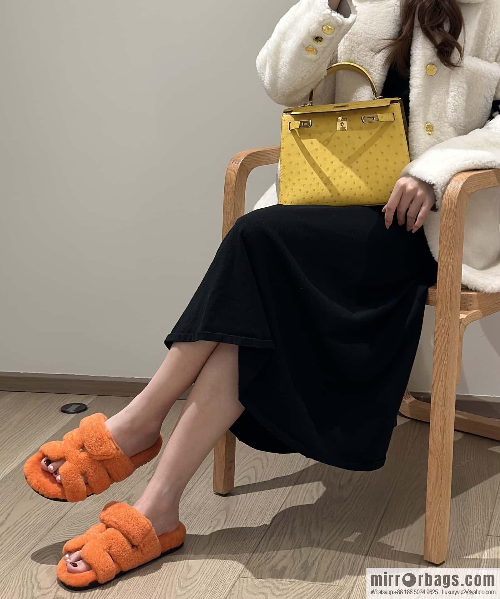 Hermès plush shoes Chypre sandals, orange