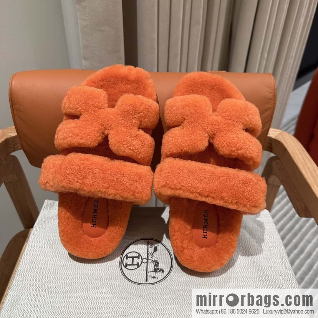 Hermès plush shoes Chypre sandals, orange