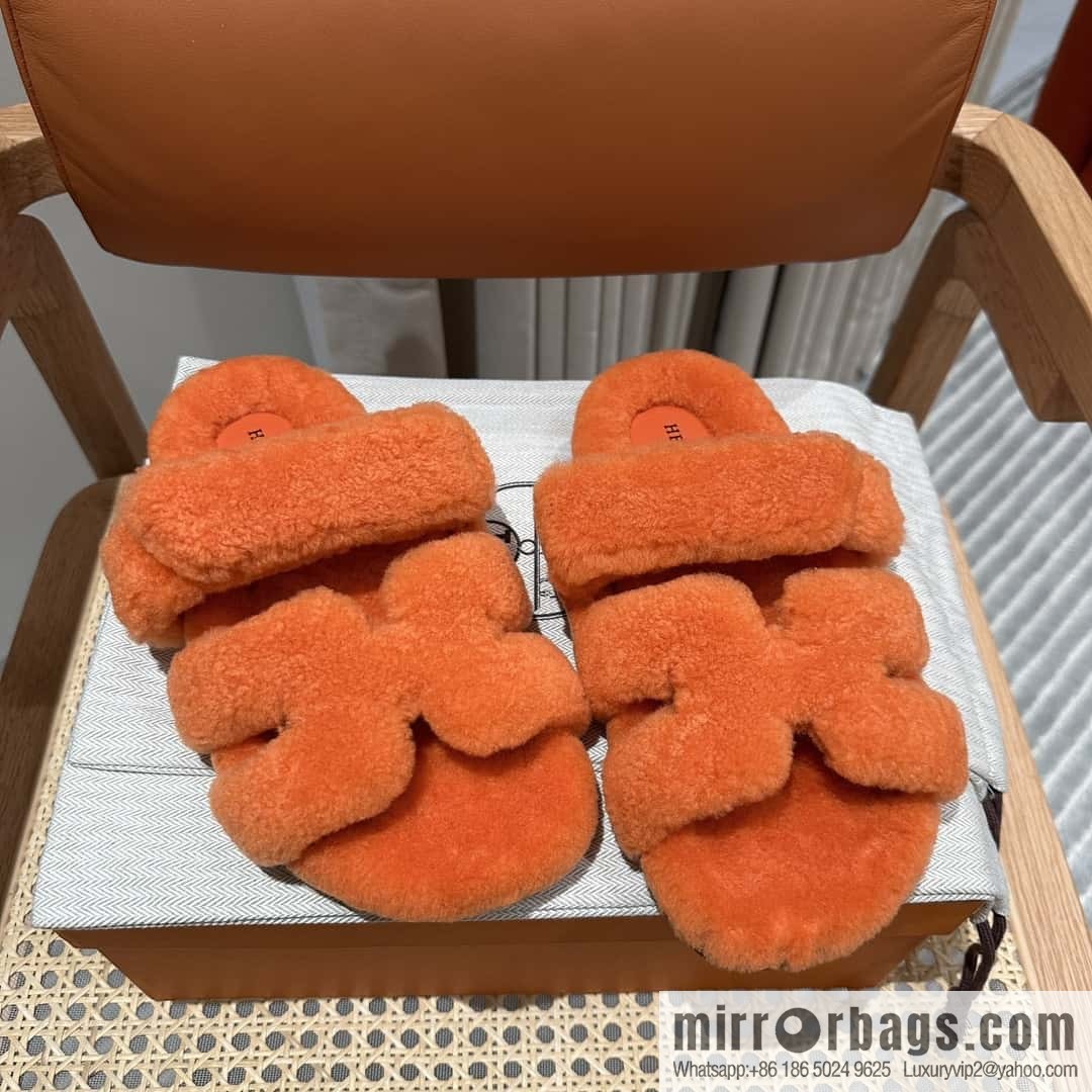 Hermès plush shoes Chypre sandals, orange