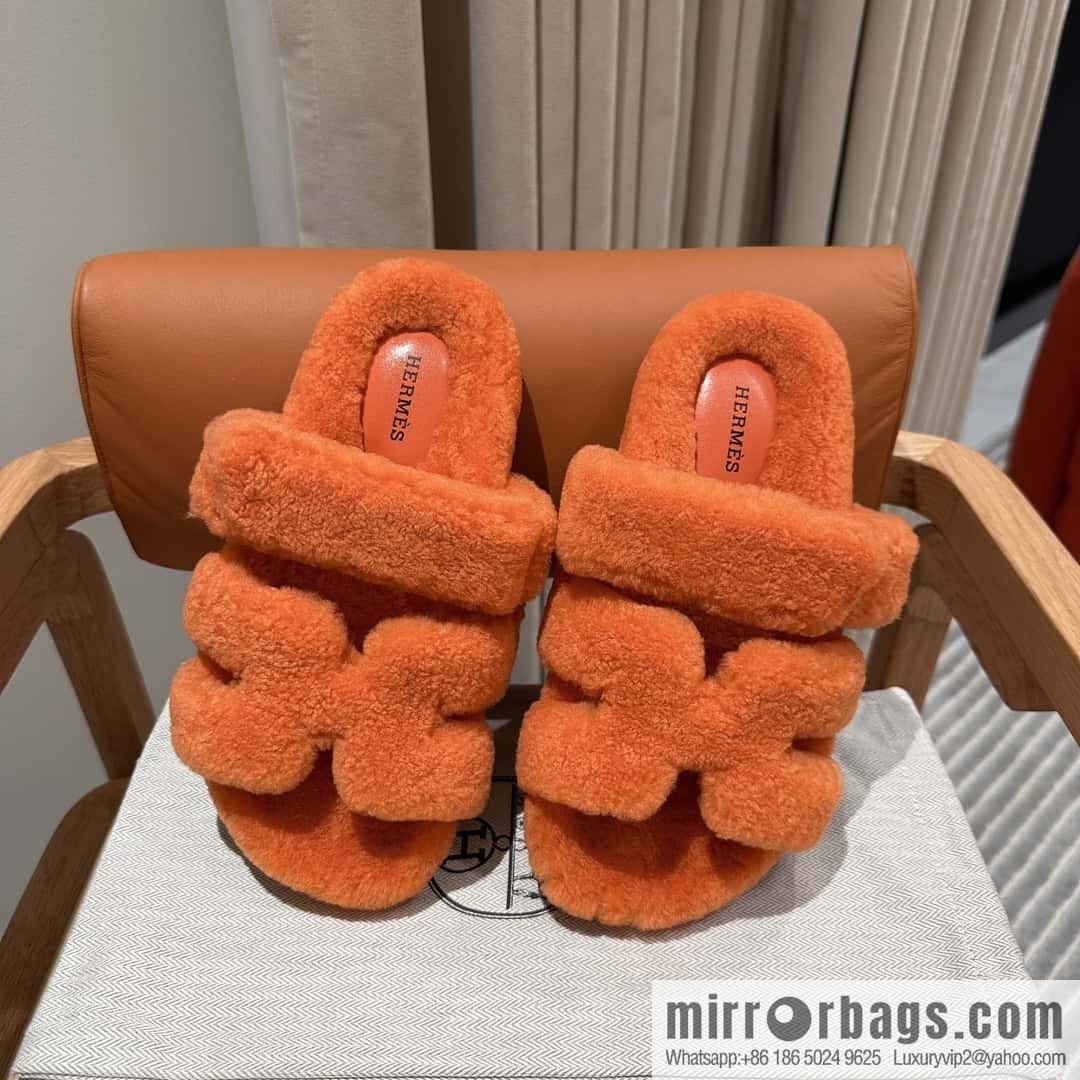 Hermès plush shoes Chypre sandals, orange