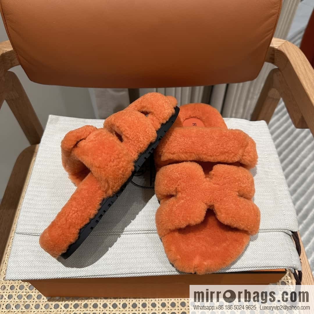 Hermès plush shoes Chypre sandals, orange