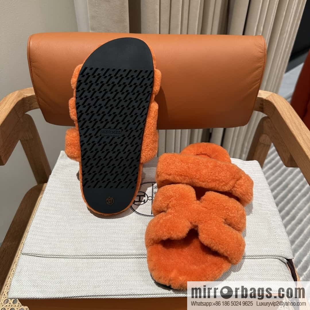 Hermès plush shoes Chypre sandals, orange