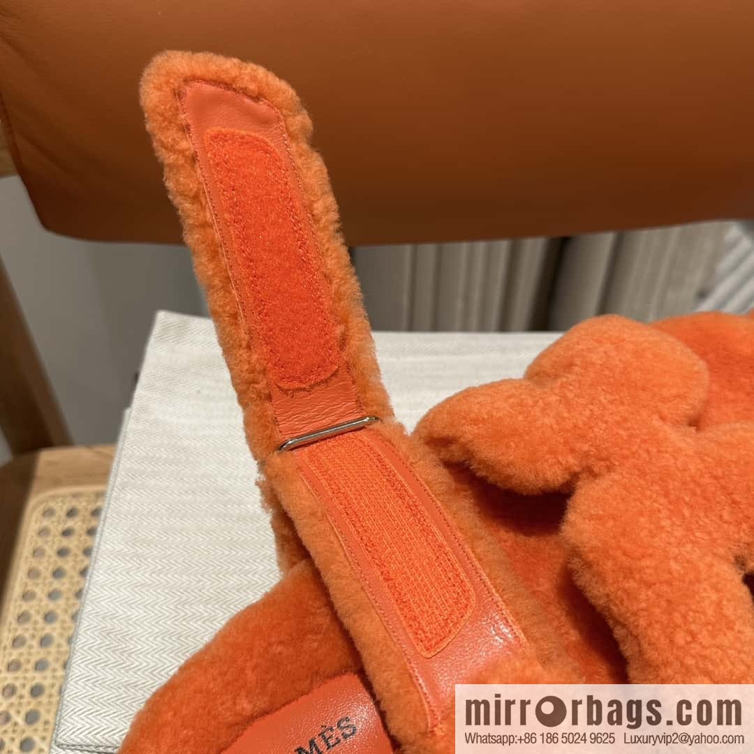 Hermès plush shoes Chypre sandals, orange