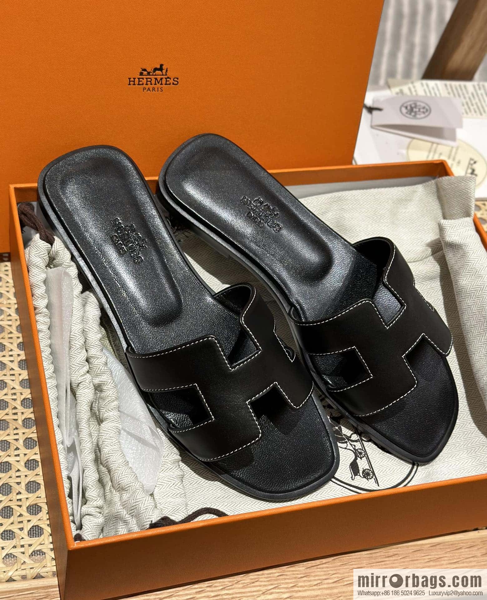 Hermès leather outsole H slippers, black