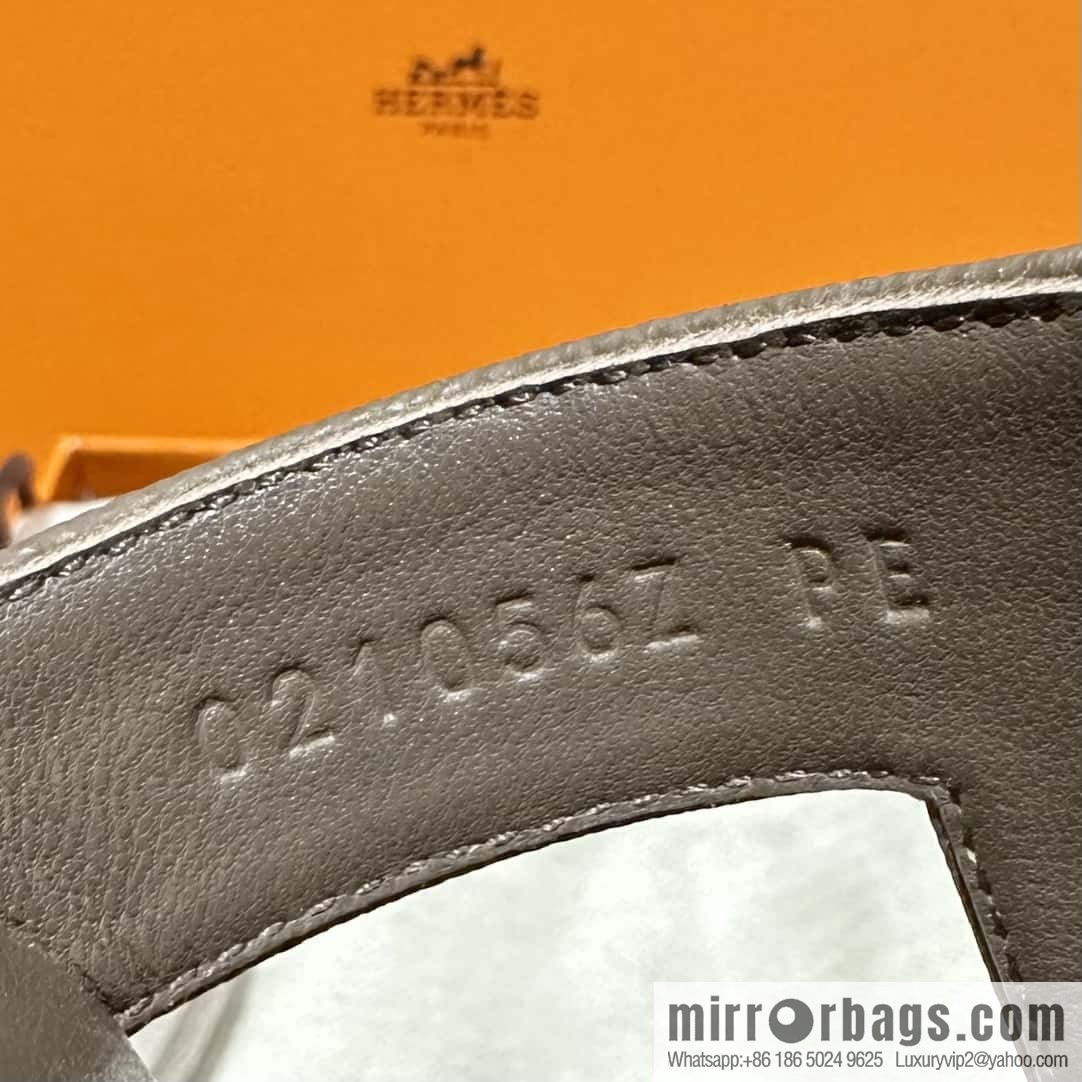 Hermès leather outsole H slippers, elephant gray