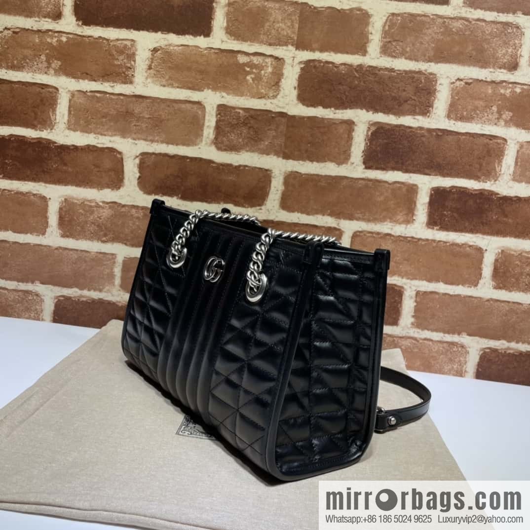 GUCCI GG Marmont small matlassétote bag 681483 gr